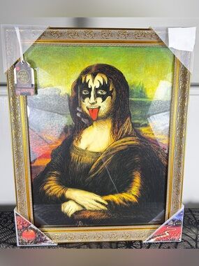 NEW Marmont Hill Mona Lisa Kiss Halloween Portrait